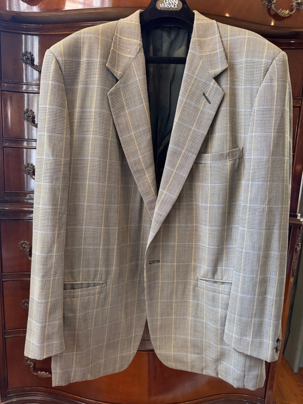 Gianni Versace lightweight wool blazer in subtle grey/blue plaid. Made in Italy